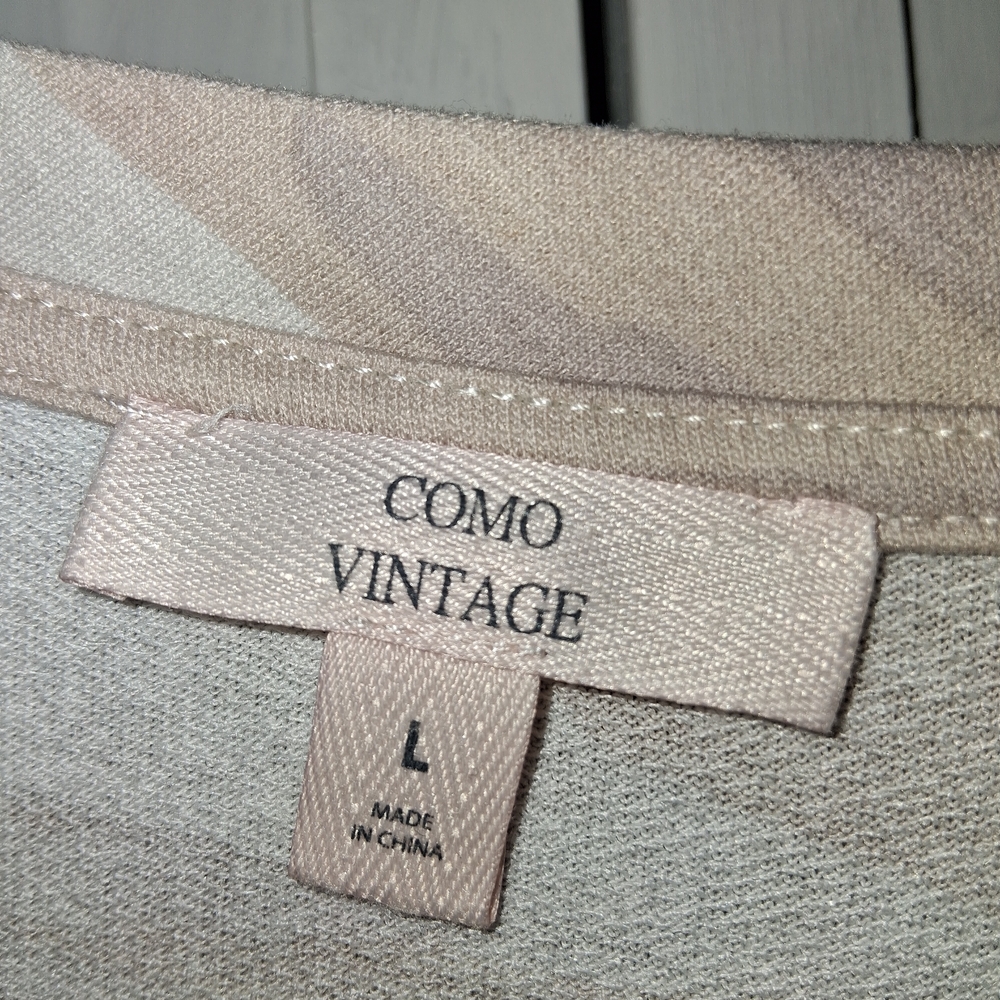 Como Vintage Beige Camouflage Knot Front Tee - Picture 3 of 8